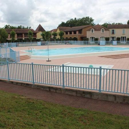 Résidence du Lac-MONFLANQUIN Appartement Piscine Chauffée Esterno foto