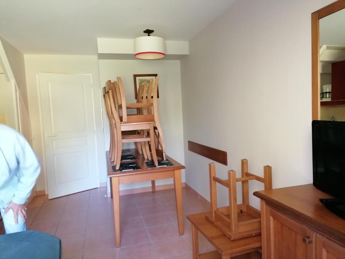 Résidence du Lac-MONFLANQUIN Appartement Piscine Chauffée Esterno foto